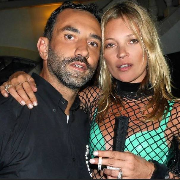 Kate Moss e Riccardo Tisci, lo stilista alla guida  del brand di moda francese Givenchy. All&#39;Amnesia, ieri, il party per i suoi 40 anni. (foto Instagram)